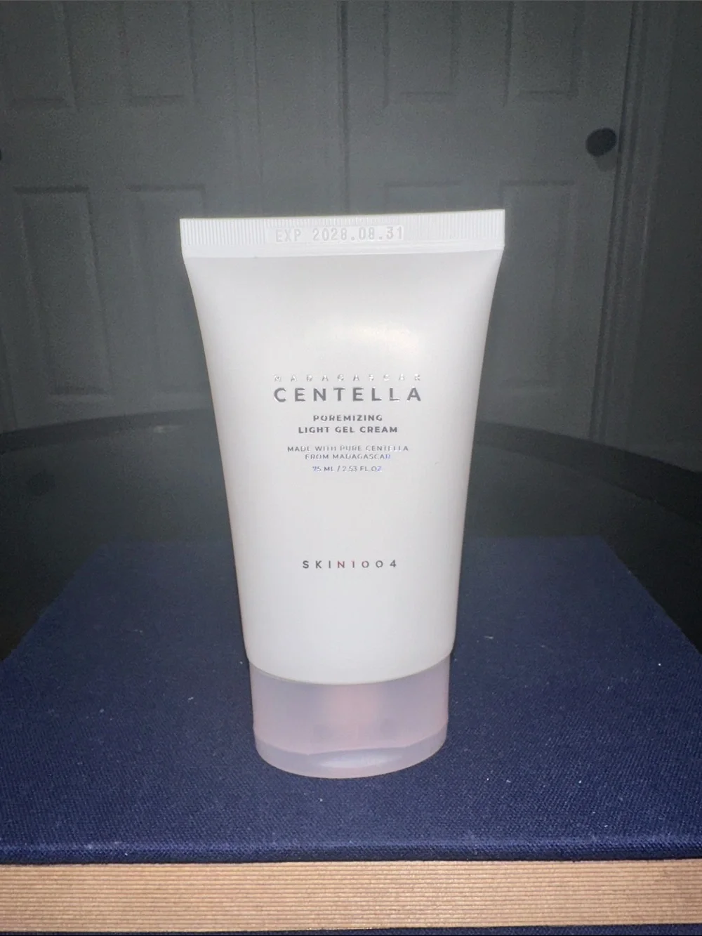 Centella Poreminzing Light Gel Cream - White
